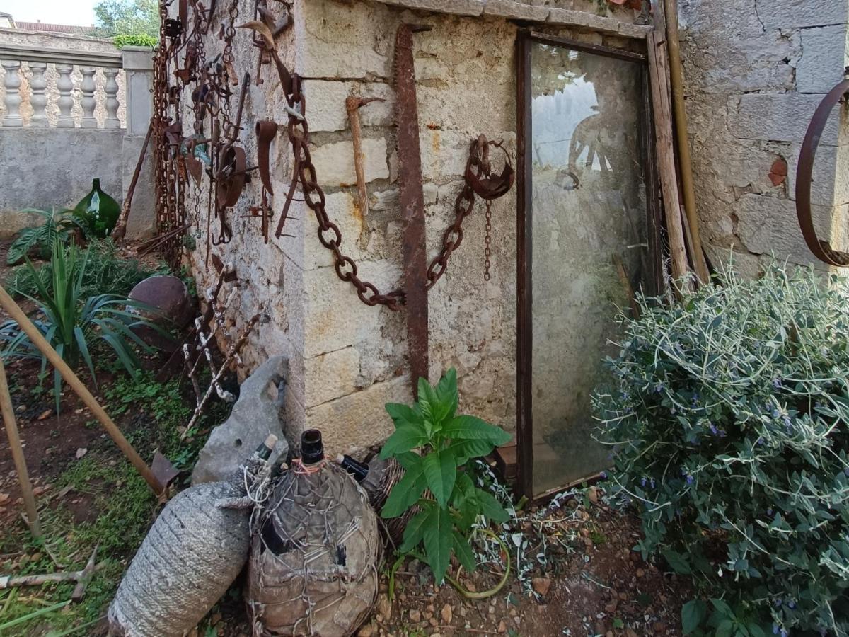 Rooms Rita Cres Εξωτερικό φωτογραφία
