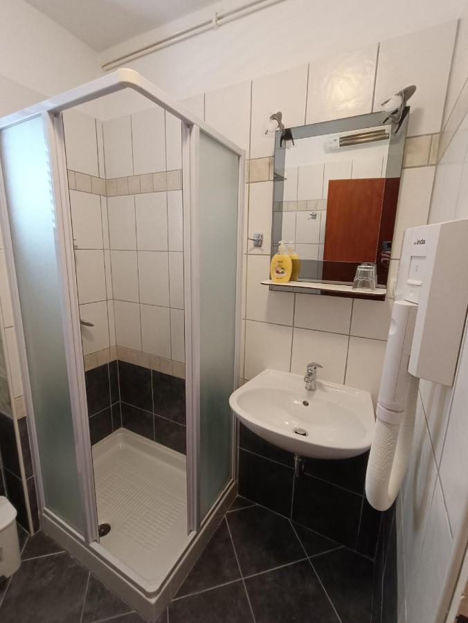 Rooms Rita Cres Εξωτερικό φωτογραφία