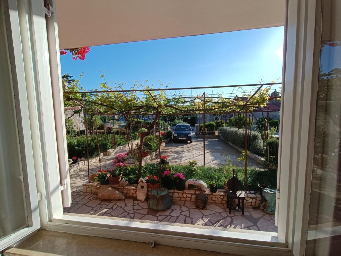 Rooms Rita Cres Εξωτερικό φωτογραφία