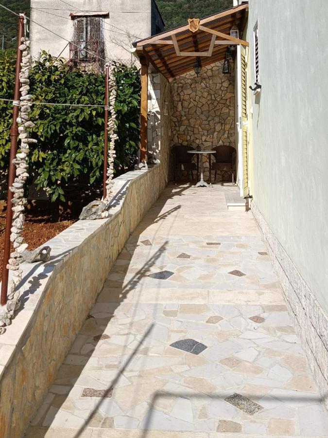 Rooms Rita Cres Εξωτερικό φωτογραφία