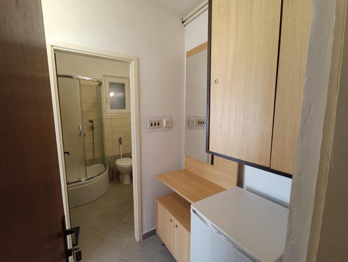 Rooms Rita Cres Εξωτερικό φωτογραφία