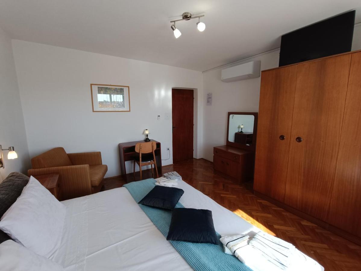 Rooms Rita Cres Εξωτερικό φωτογραφία